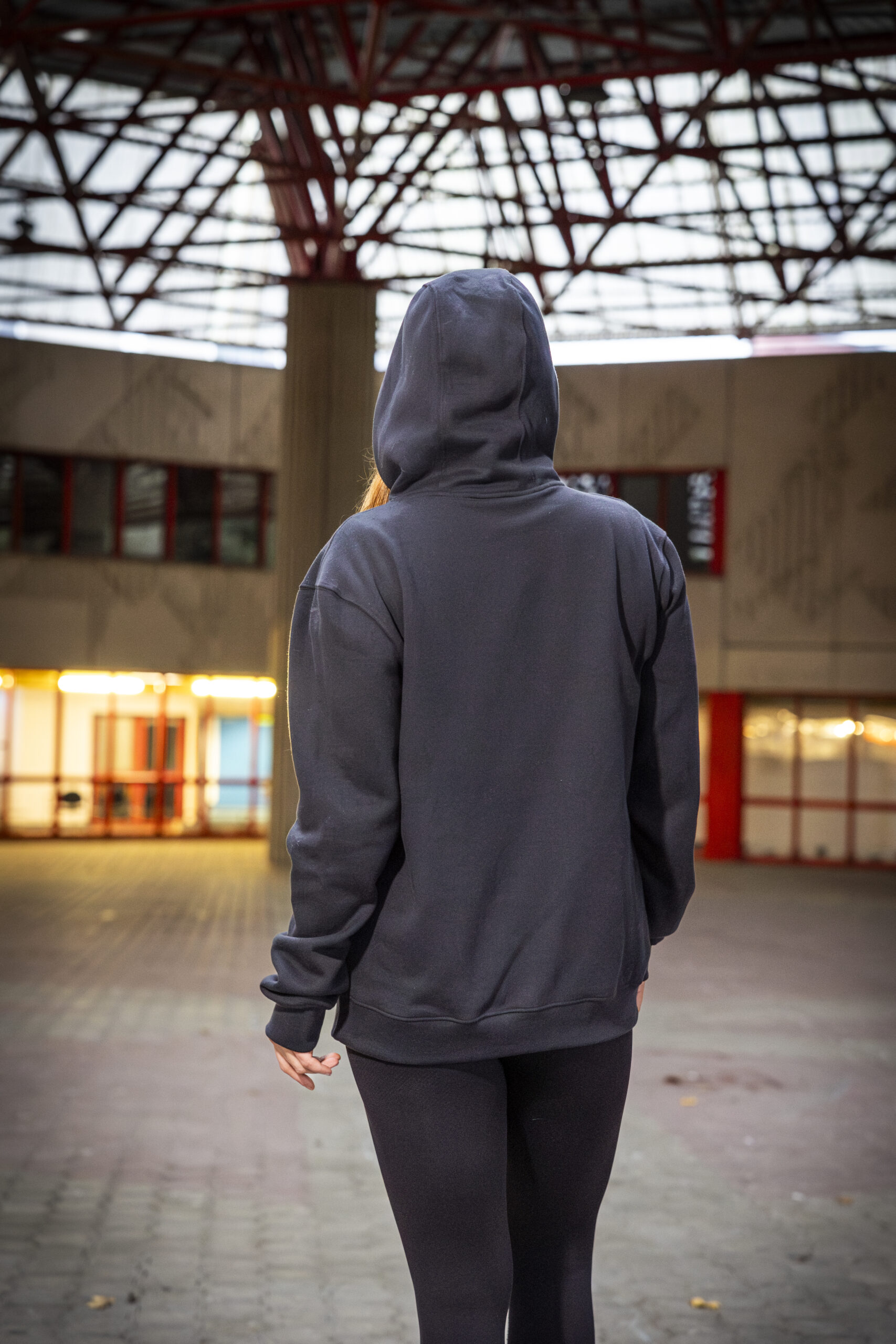 Sweat UNIVERSITY 2024 - BLACK EDITION – Image 4